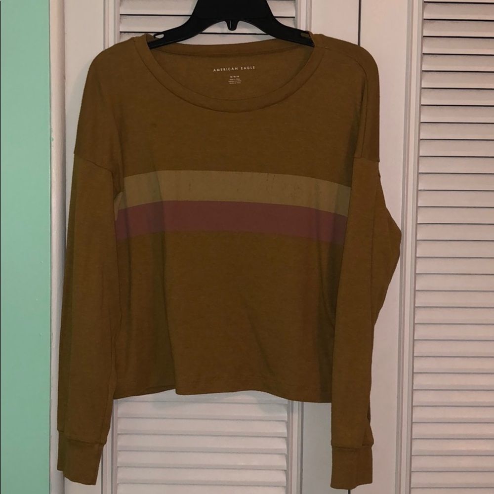 American Eagle Sweater